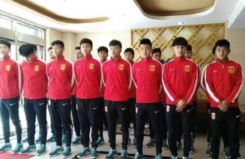 伊人伊狠亚洲综合影院