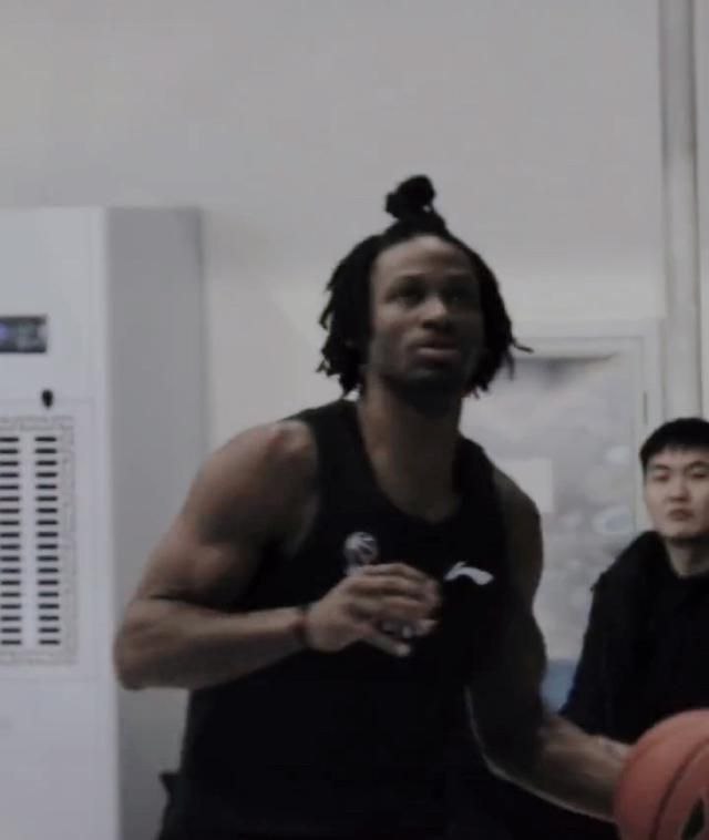 色依依视频视频在线观看