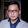 青青视频国产依人在线